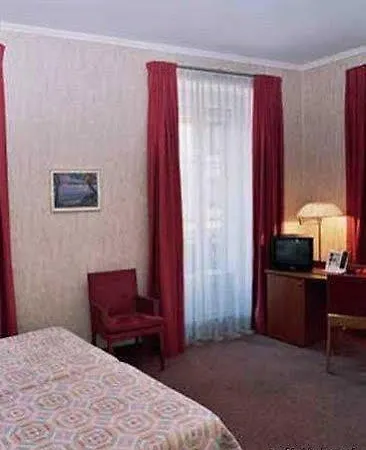 International & Terminus Hotel
