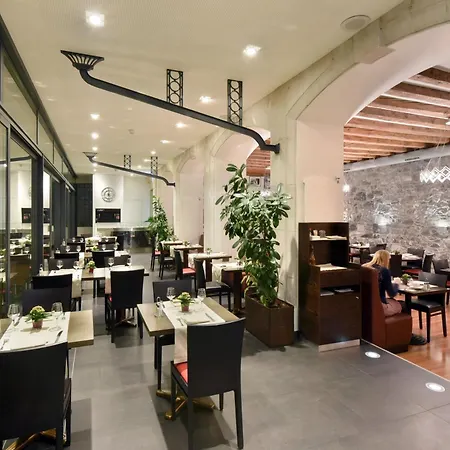 International & Terminus 3* Genewa